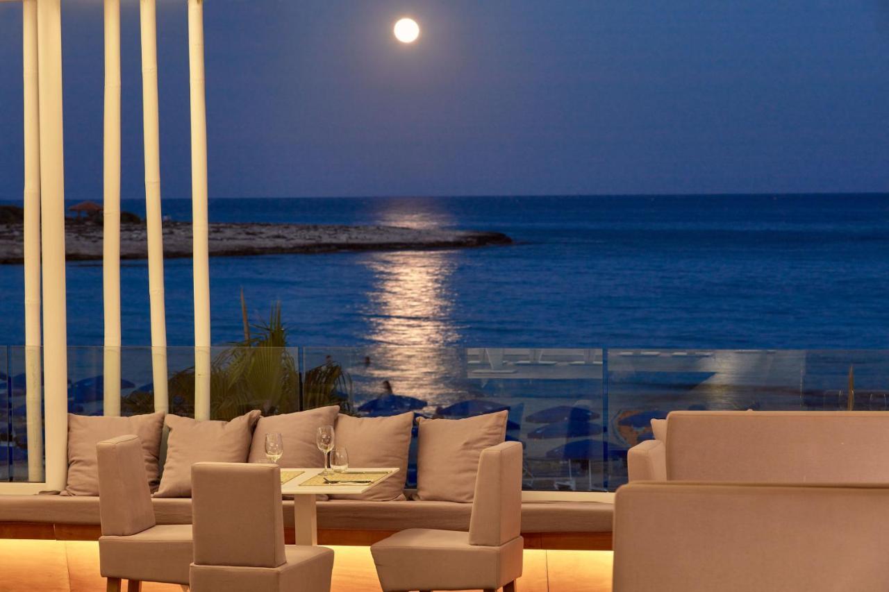 So White Beach Resort Ayia Napa Exteriör bild